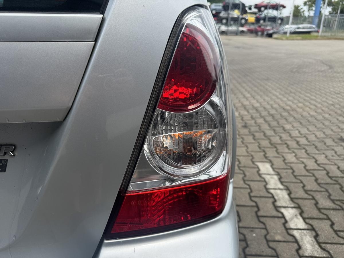 Subaru Forester 2 SG original R&uuml;cklicht R&uuml;ckleuchte Schlussleuchte rechts Bj.2007